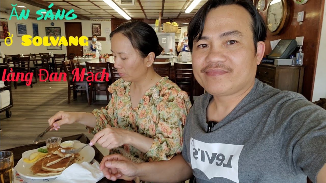 Ăn s&aacute;ng tại Paula's Pancake House ở Solvang | Breakfast at Paula's Pancake House in Solvang