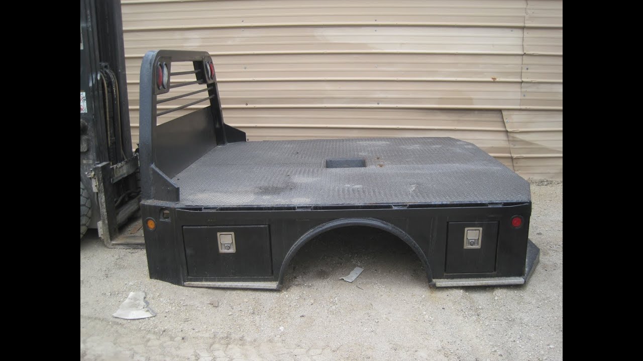 Used skirted flatbed w tool boxes for sale 01&uarr;GM dually TB69
