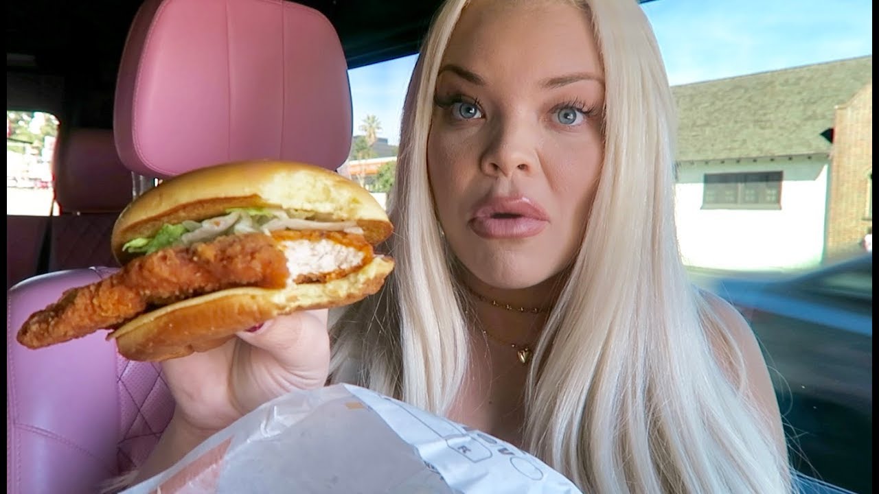 ПРОБУЕМ НОВЫЙ ОСТРЫЙ ХРУСТЯЩИЙ СЭНДВИЧ С КУРИЦЕЙ ОТ BURGER KING!