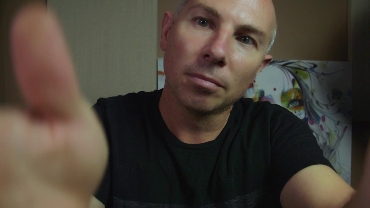 ASMR Whisper & Hand Movements