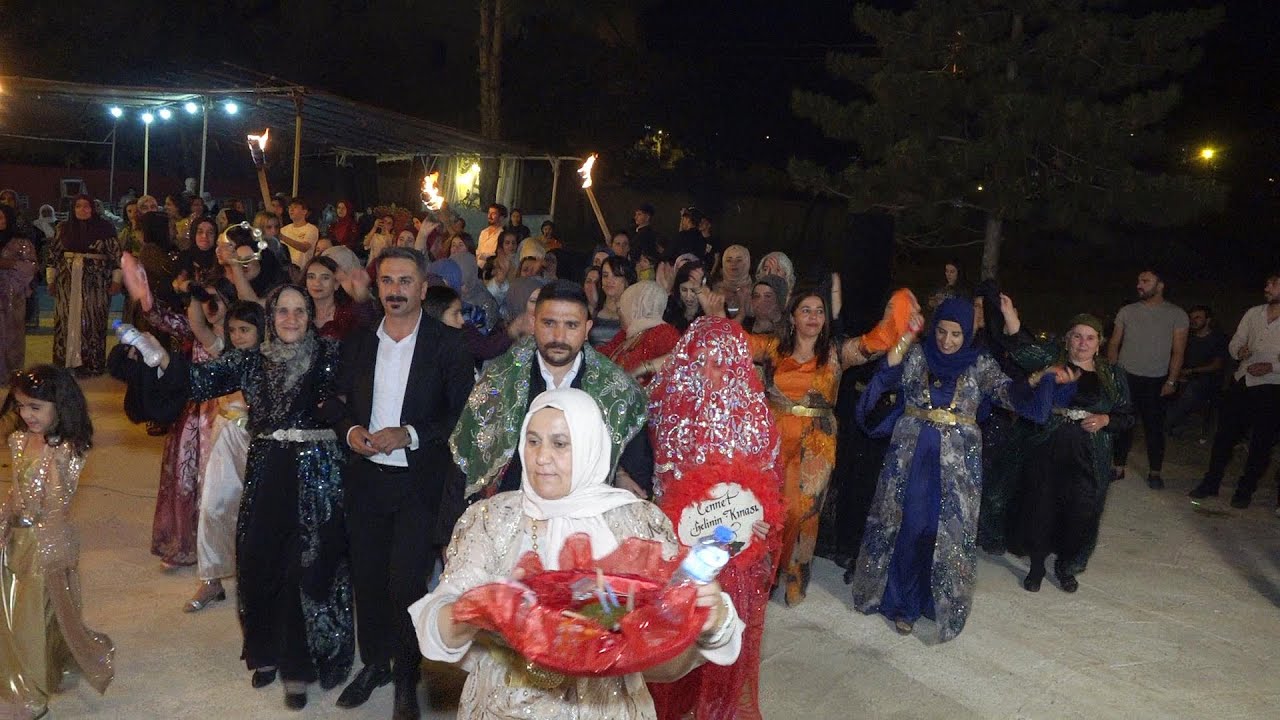 Cennet Demir Düğünü 3 (Kına Bölümü)