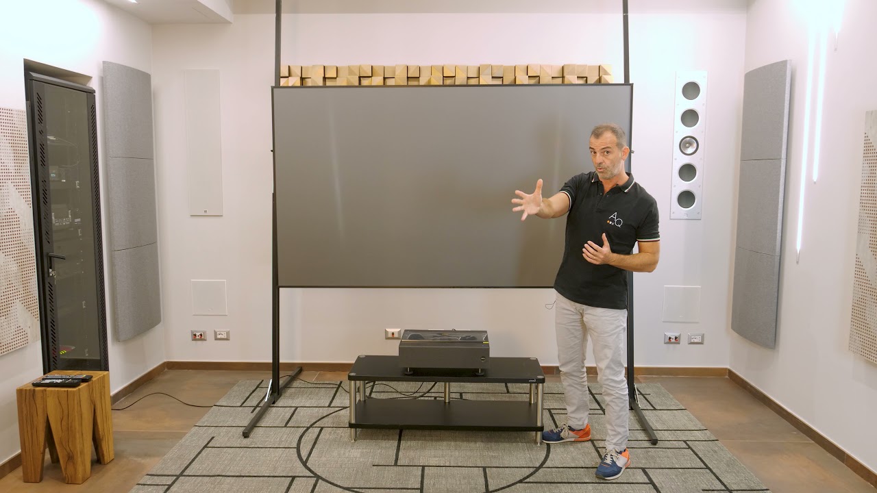 Abbiamo provato il proiettore laser Benq V7000i e v7050i: vuoi sapere come è andata?