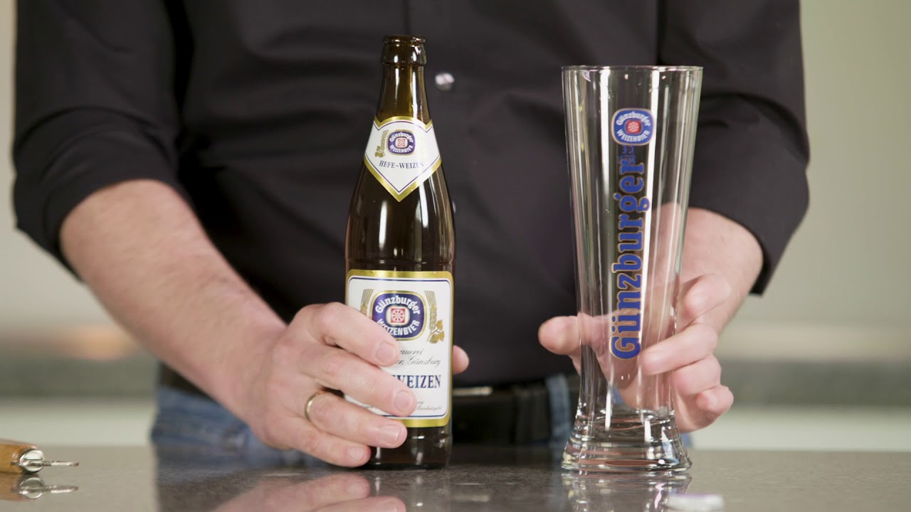 G&uuml;nzburger Weizen Weizen einschenken