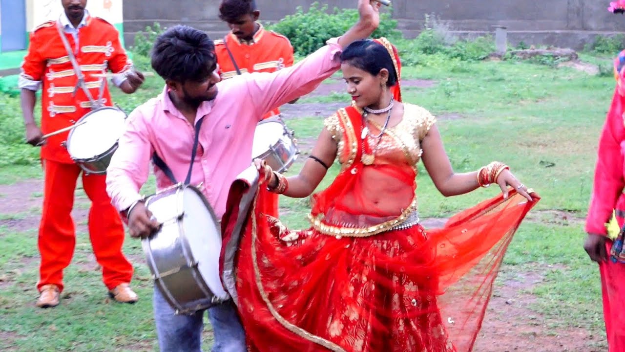 desi raiदेहाती बैंड बाजा राई//बैंड बाजा पार्टी//बैंजो की धुन पर राई
