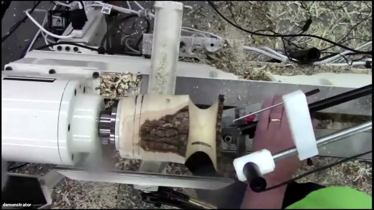 Woodturning Bark Edge Vase - Carolina Mountain Woodturners  Part 2
