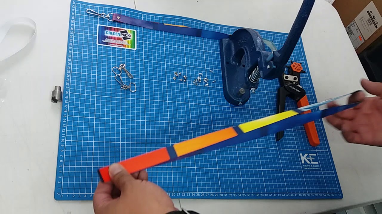 Cómo hacer lanyard o cinta portagafete tutorial