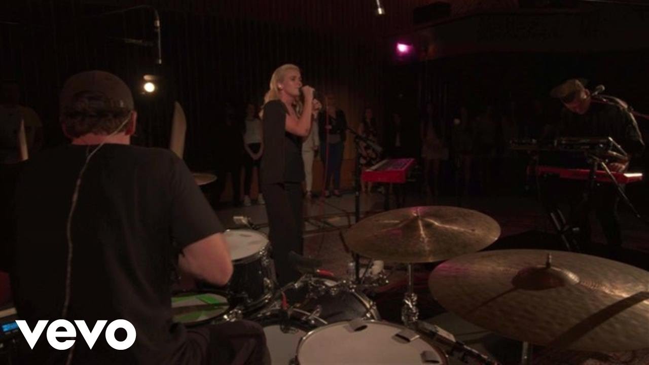BROODS - Conscious (Live From Capitol Records Studio A)