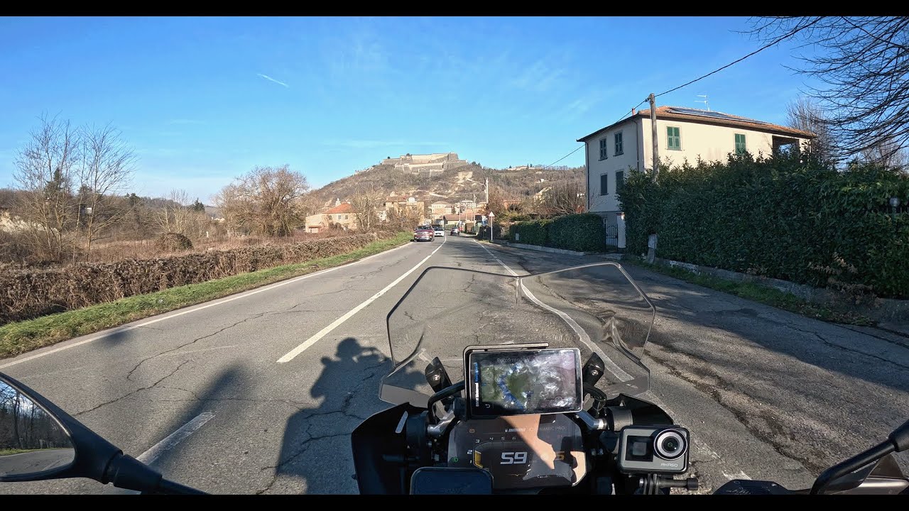 Giro in Moto a Dicembre: Passo dei Giovi, Passo della Castagnola, Passo della Bocchetta 🏍️❄️