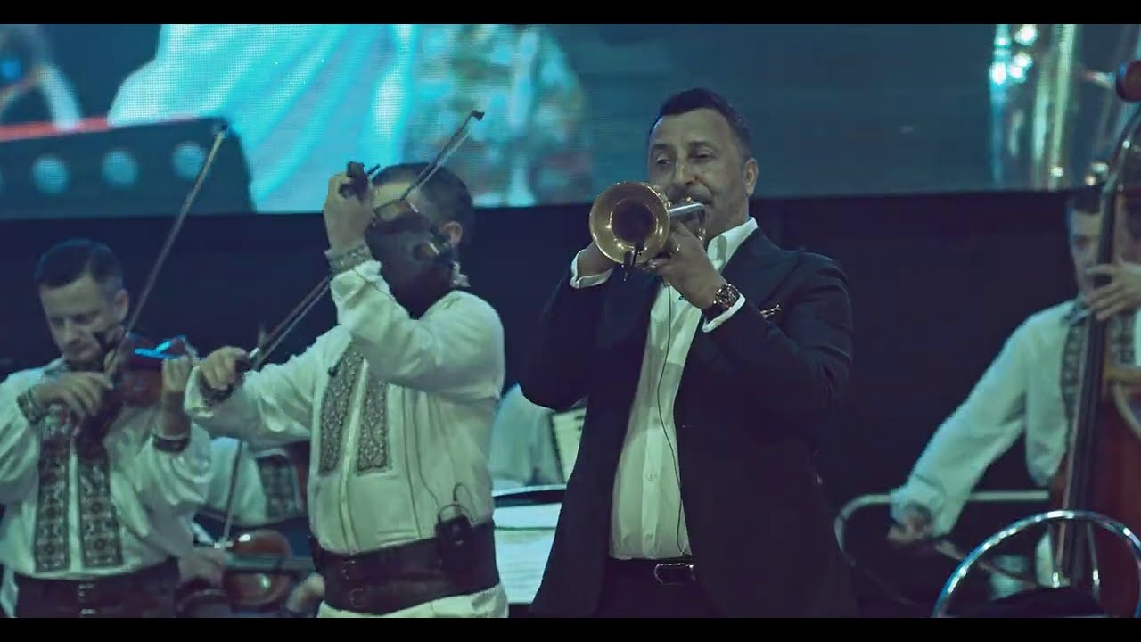 Cristi Tractor & Orchestra Fratilor Advahov 