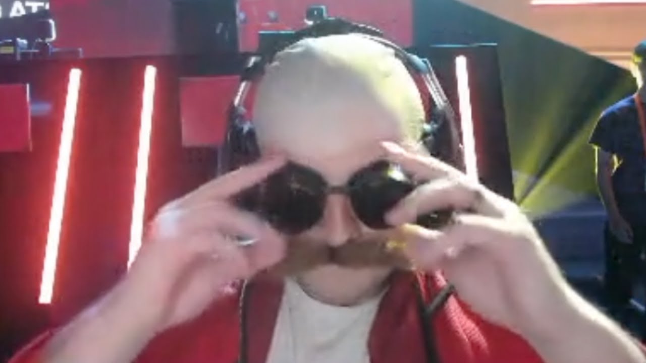 The goggle buff