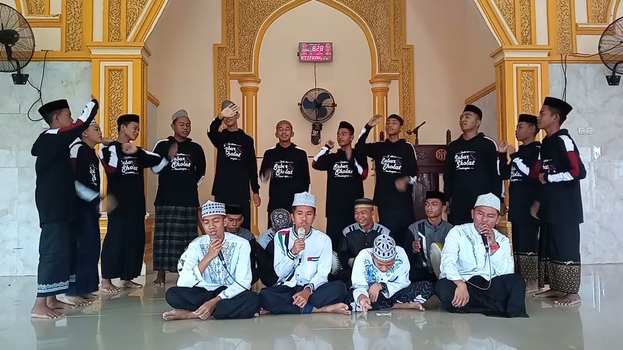 penampilan  sholawat maskan 1 ponpes al wahid juara 1