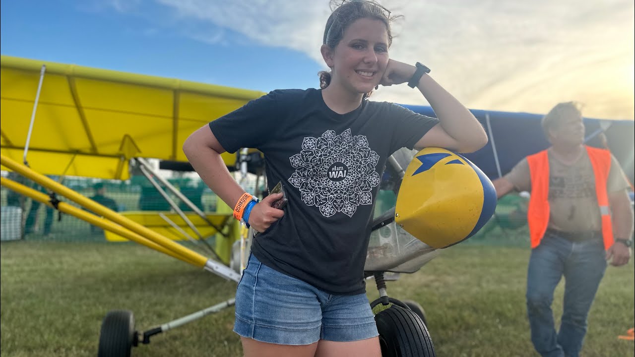 14 year old Alina flew her Aerolite Ultralight to Oshkosh
