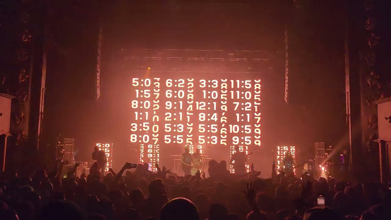Killswitch Engage live [HD]- Intro + A Bid Farewell + In Due Time - Worcester Palladium - 12/30/22
