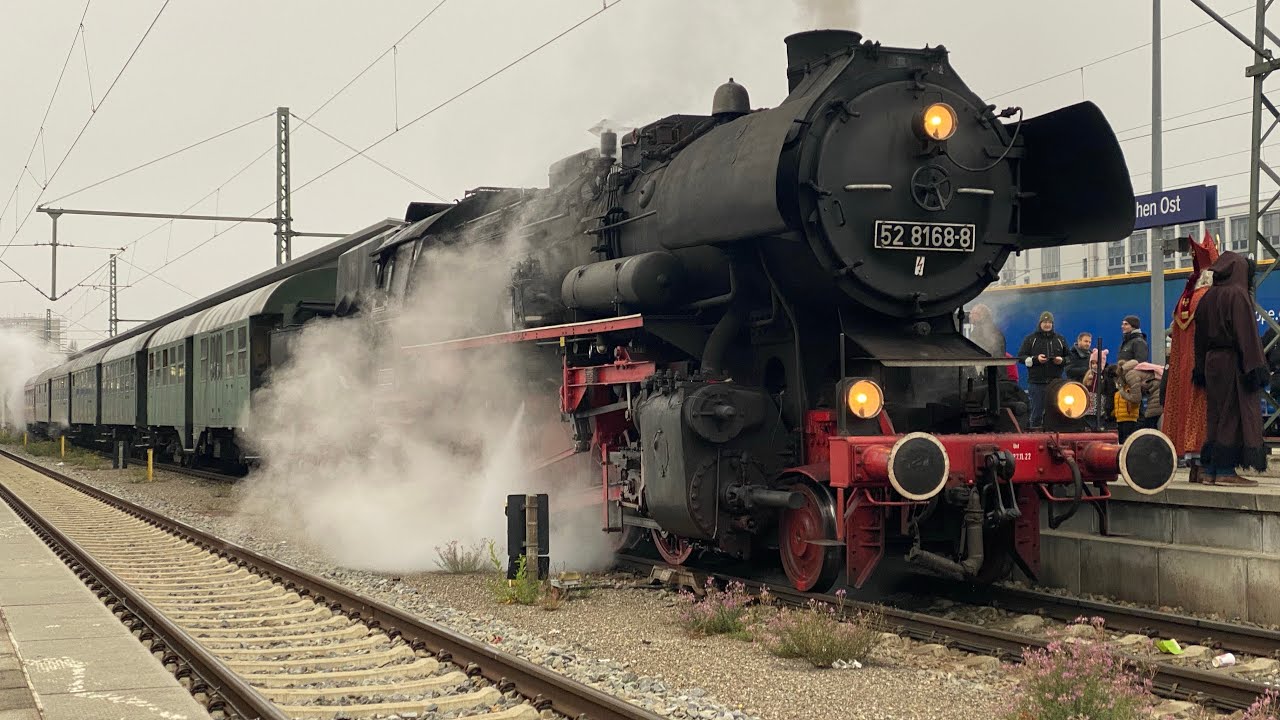 Dampfzug mit 52 8168-8 in München OST mit stand Aufnahmen