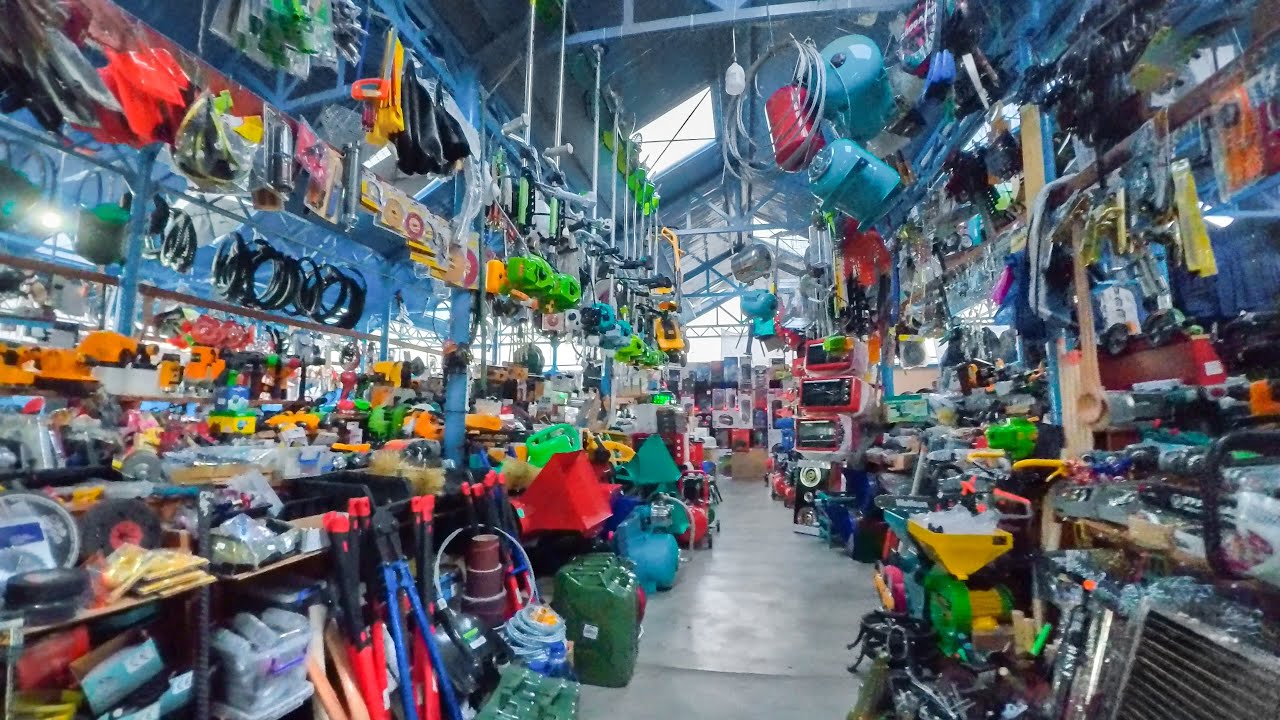 Târgu Neamț: Bazar, Piață, Oraș (Vlog)
