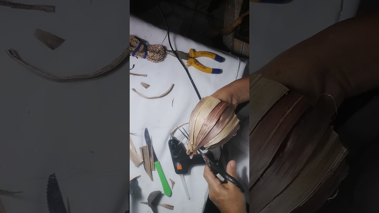 Como fazer xícara c/ garrafa pet e fibra da bananeira