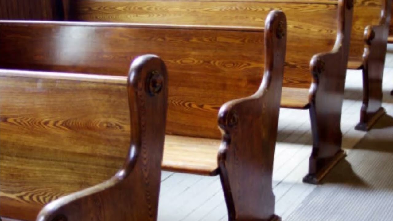 &ldquo; THE OLD WOODEN PEW &ldquo;  &hellip;  written by:  Lynn Jordan