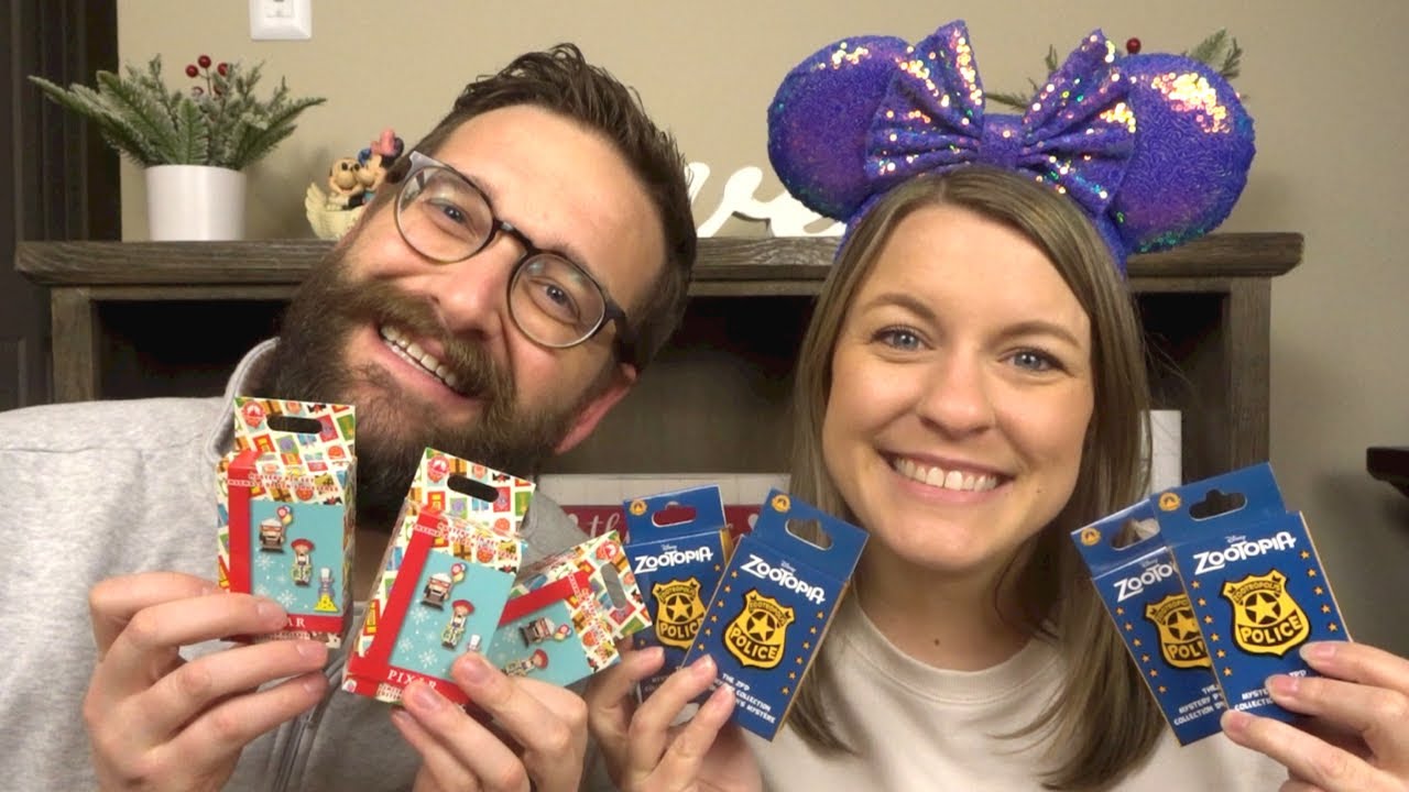 oh look, it's another Disney pin unboxing! Zootopia and Pixar Nutcracker pins