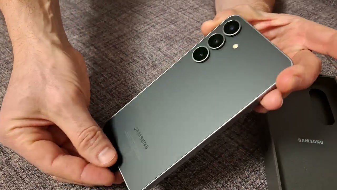 Samsung Galaxy S25 FE Распаковка и первый запуск 
