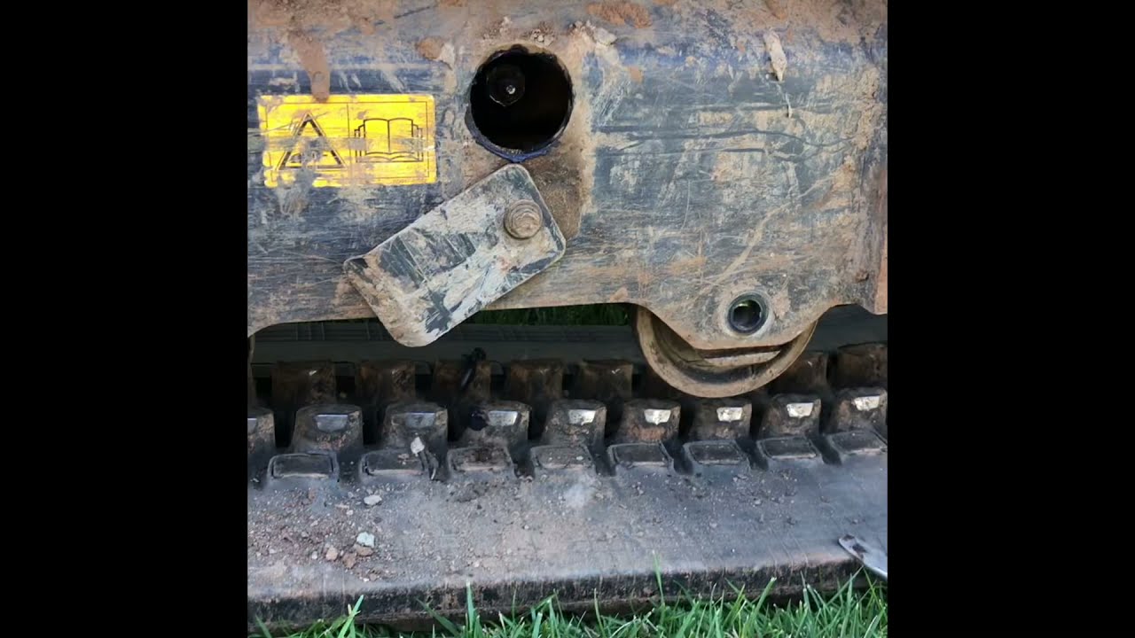 Replacing track rollers