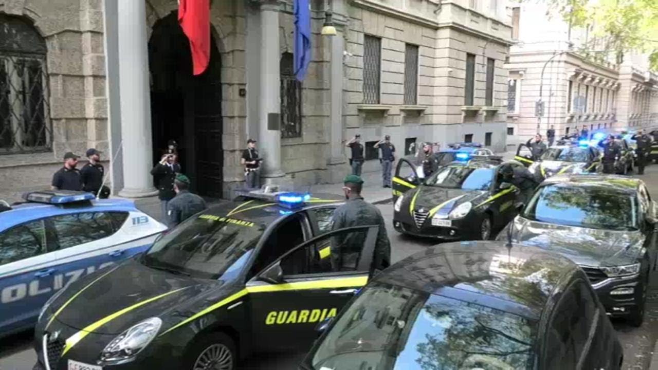 La Guardia di Finanza di Torino rende omaggio agli agenti di polizia morti a Trieste