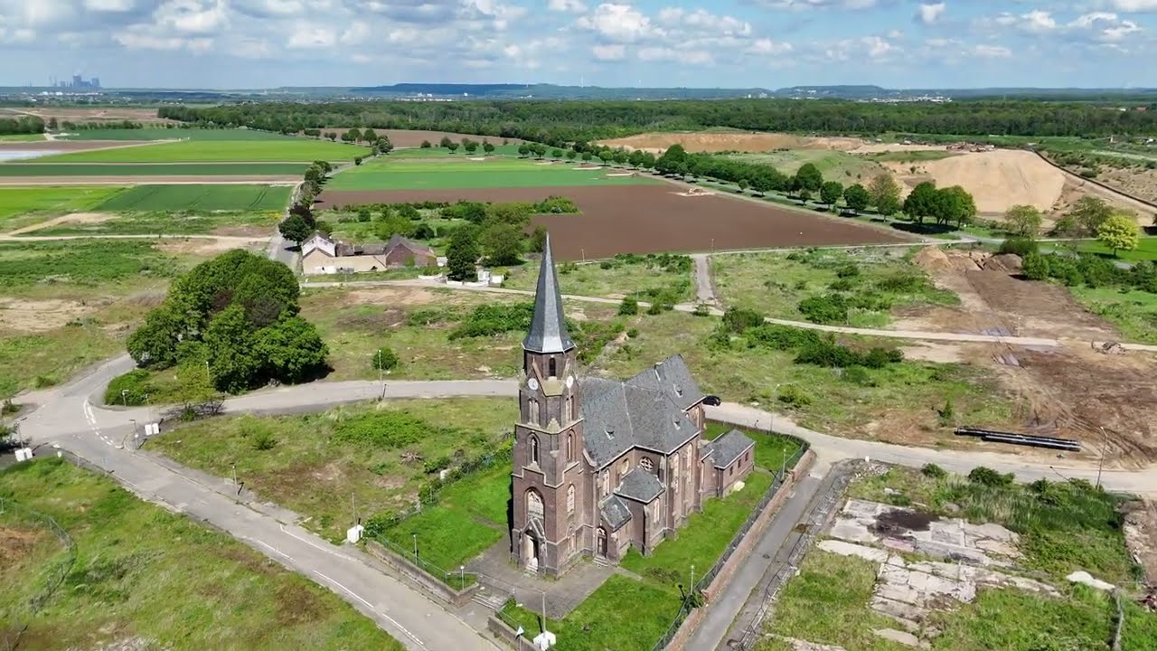 Kerpen Manheim von oben mit der DJI Mini 4 Pro.