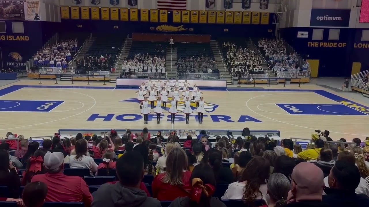 RED KICKLINE 2026