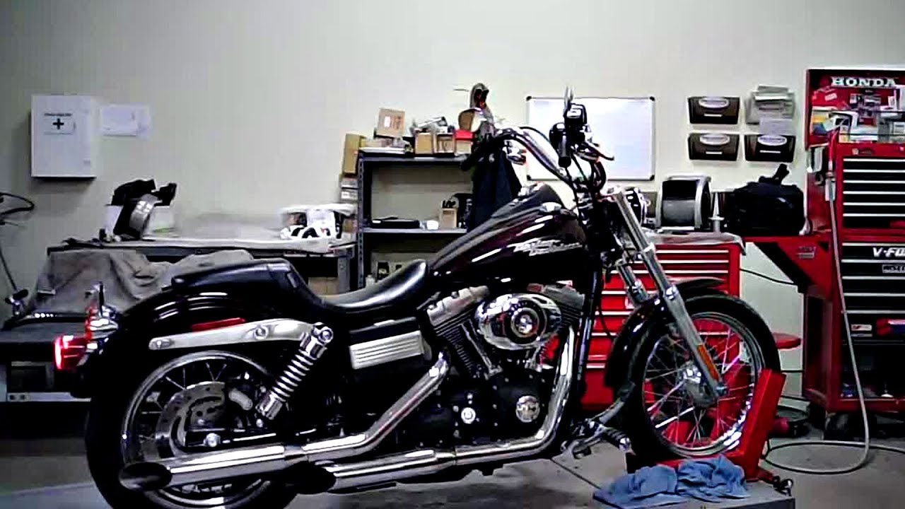 2007 Harley Davidson FXDB! - Shot with Spy Camera!