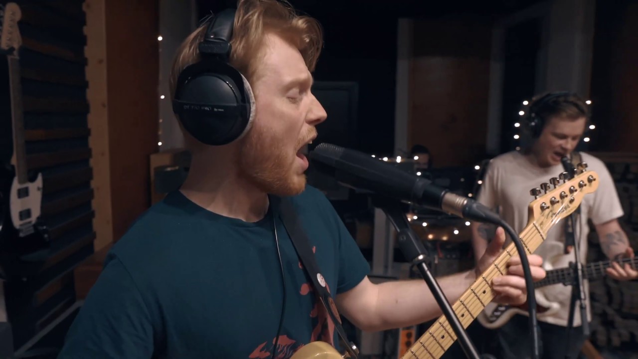 Beached Community | I Feel Fine - Live At The Bookhouse #008