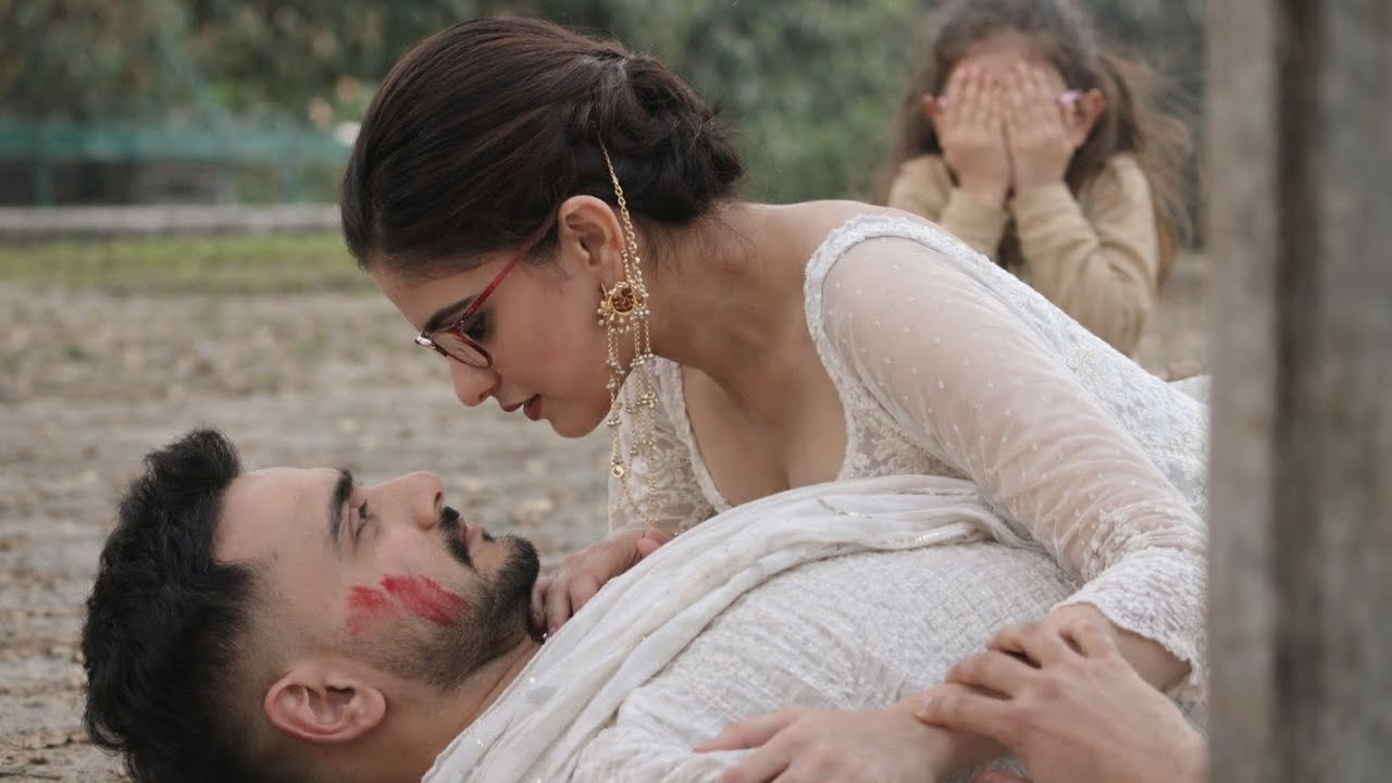 Mannat Upcoming Episode: Vikrant Ke Upar Gir Padi Mannat… Aur Yashika Ne Dekh Liya Sab Kuch