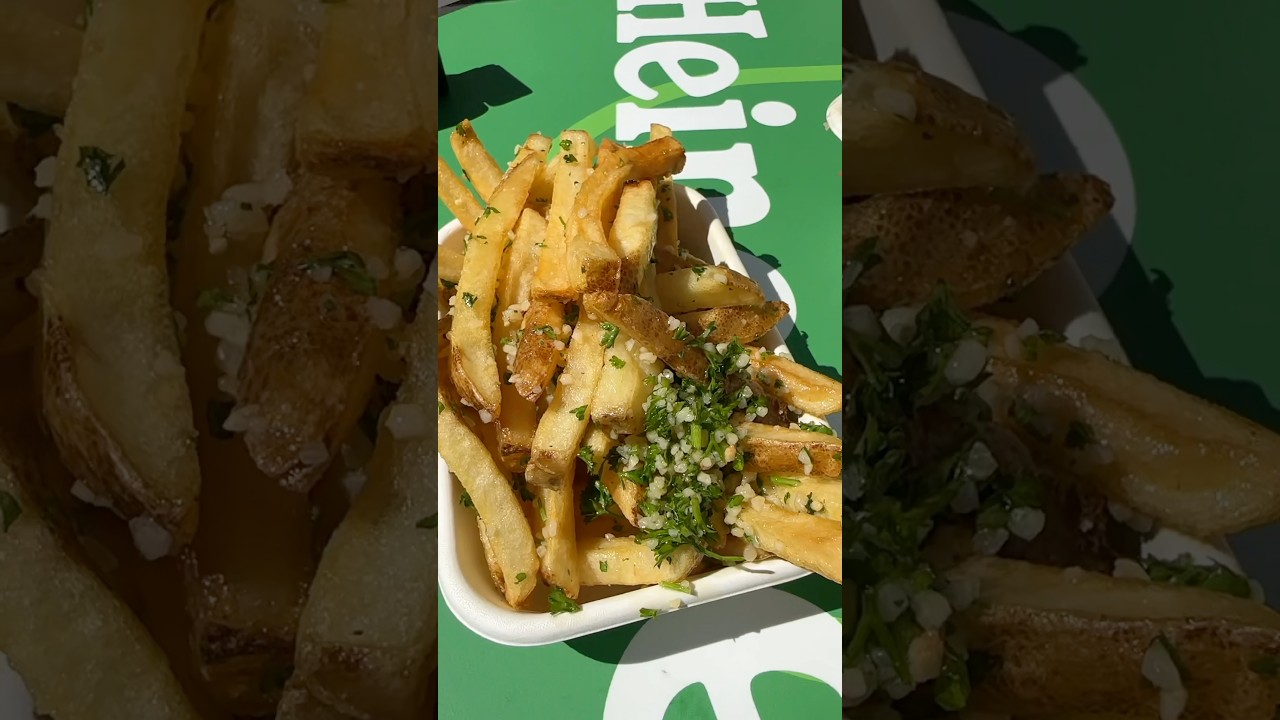 Does Oracle Park have the best stadium food in the country?! #sanfrancisco #MLB #eatingshow