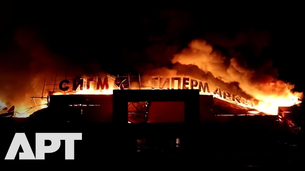 Russia-Controlled Donetsk Burns: Ukrainian Drone Strike Sets Mall Ablaze Overnight | APT