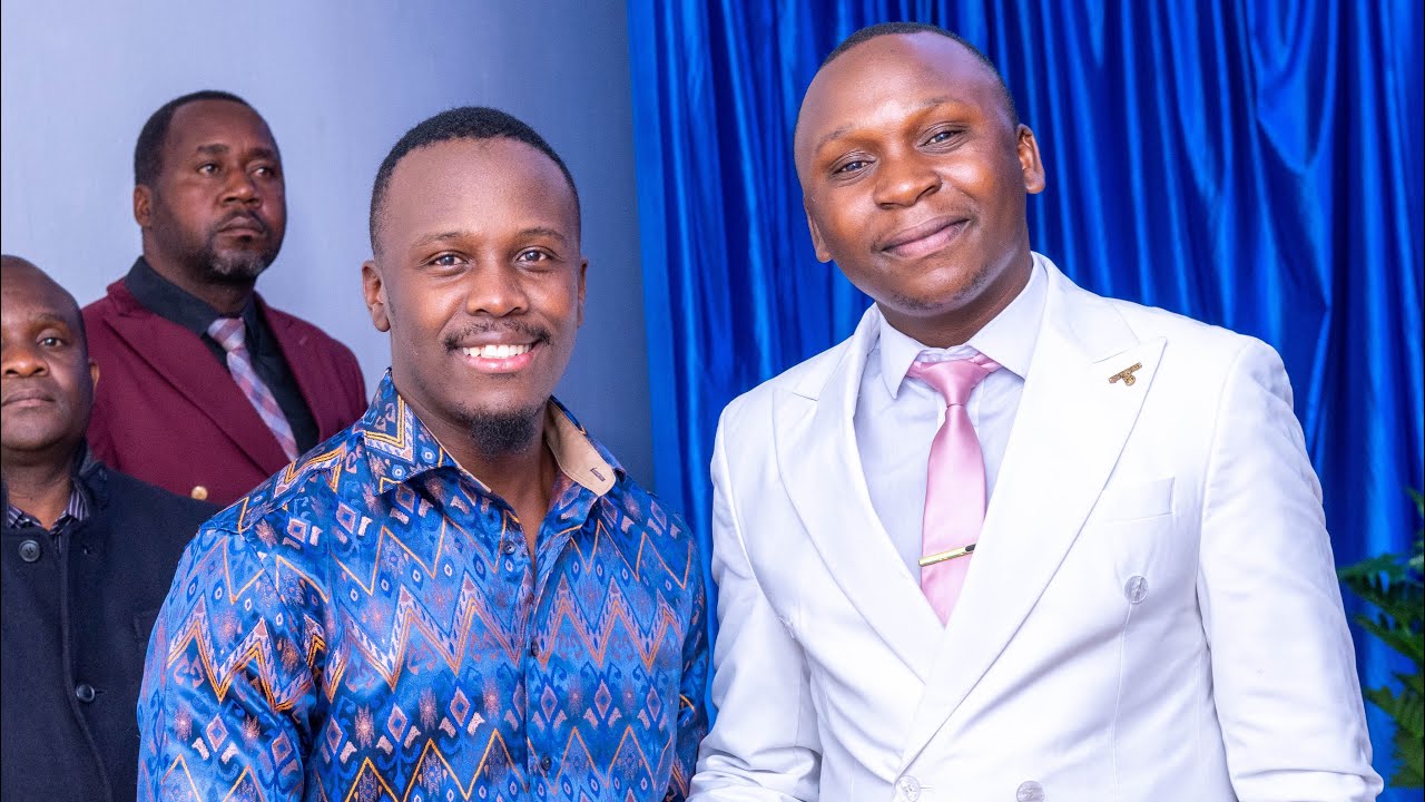 Minister Kuda Mandizvidza ministering live at the City Sports Center ​(Prophet Kudakwashe Jose)