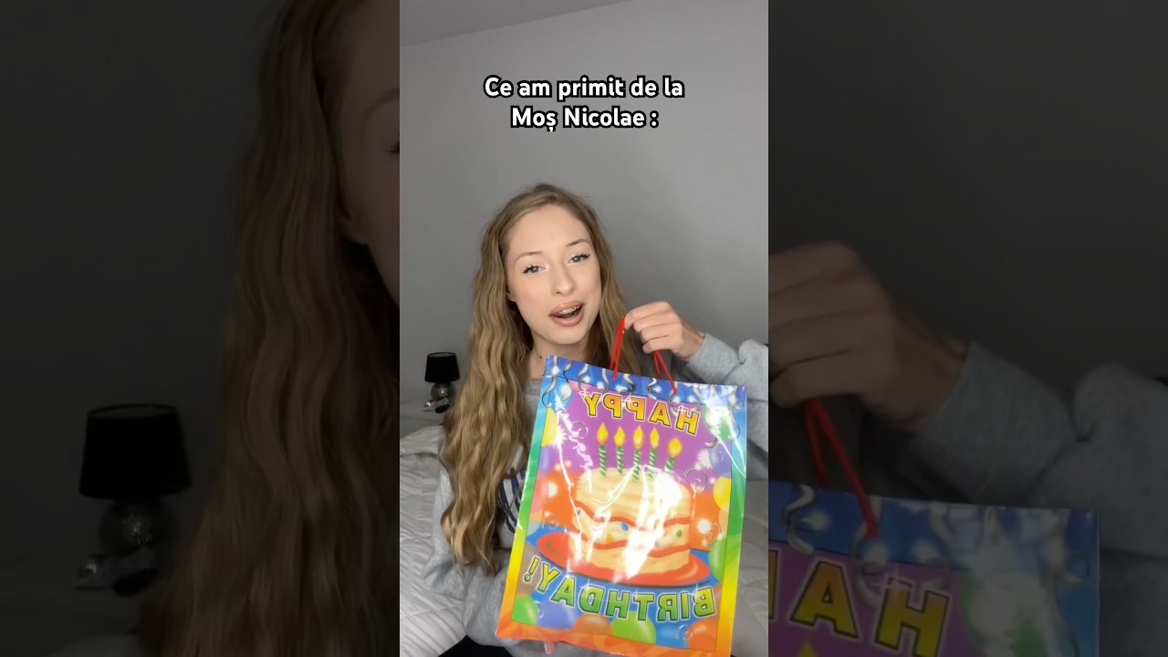 Voi ce ați primit de la Moș Nicolae? 🥰 #dulciuri #sweets #sweet #victoriasecret #beauty #bodylotion