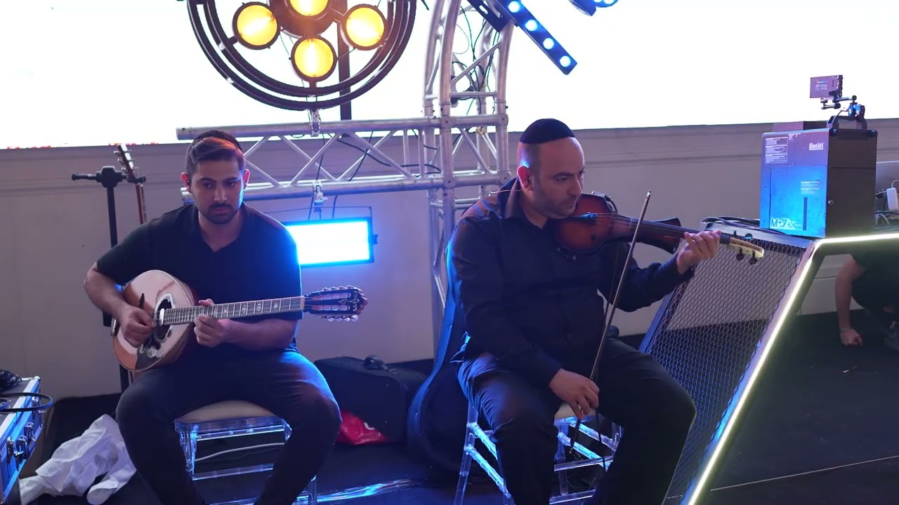 Example wedding clip