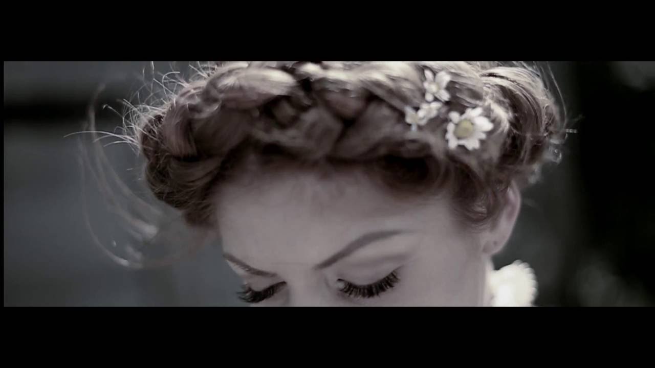 Tolvai Reni - Látomás OFFICIAL VIDEO