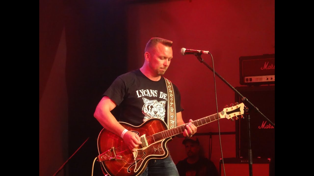 Damage Done By Worms - Tommyknockers (HD Live)