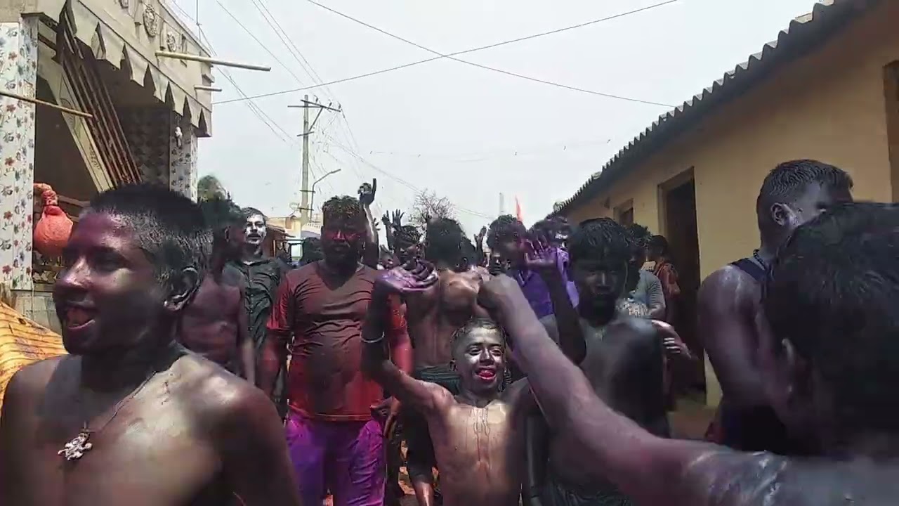 Happy holi 🥰🥰