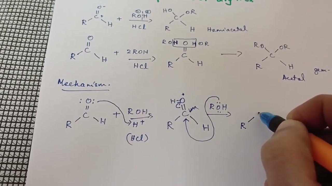 Write the name of the product when aldehyde reacts with excess alcohol in the presence of dry HCl.