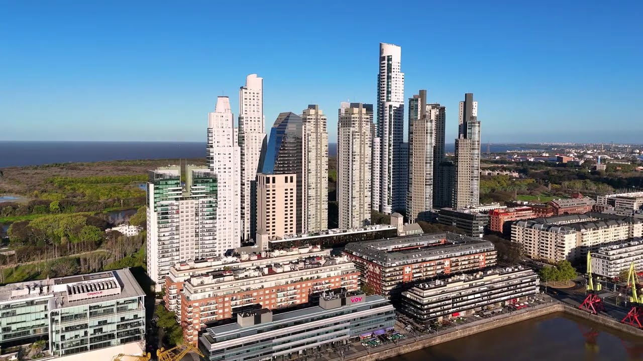 PUERTO MADERO BUENOS ARES ARGENTINA 4K
