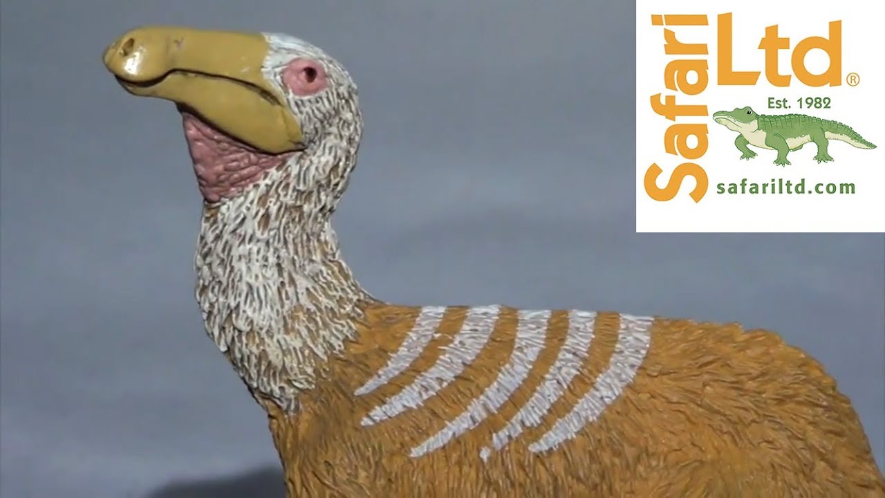 Safari Ltd 2017  Deinocheirus Figure Review-Review For Adult Collectors by an Adult Collector