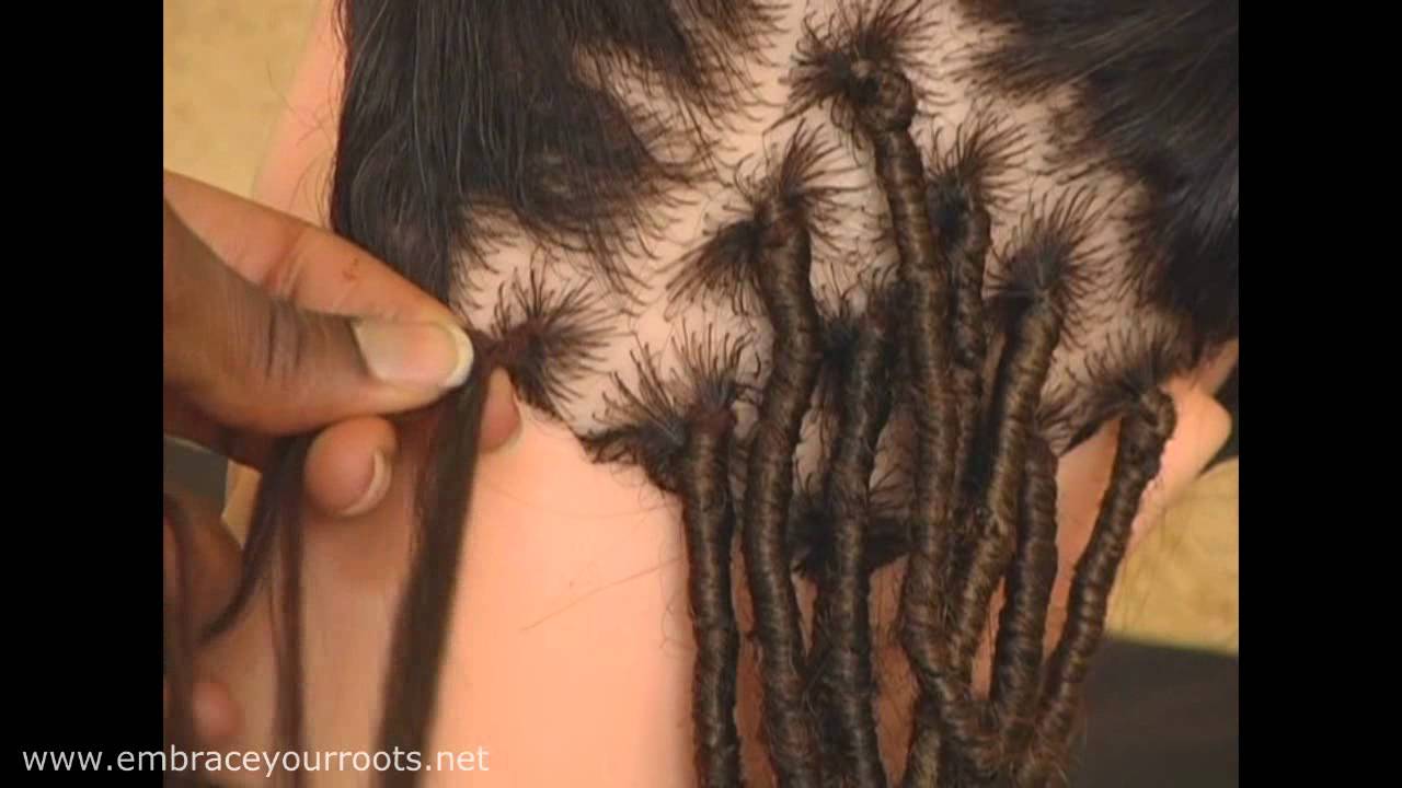 Dreadlock Extensions with Yarn (www.embraceyourroots.net)
