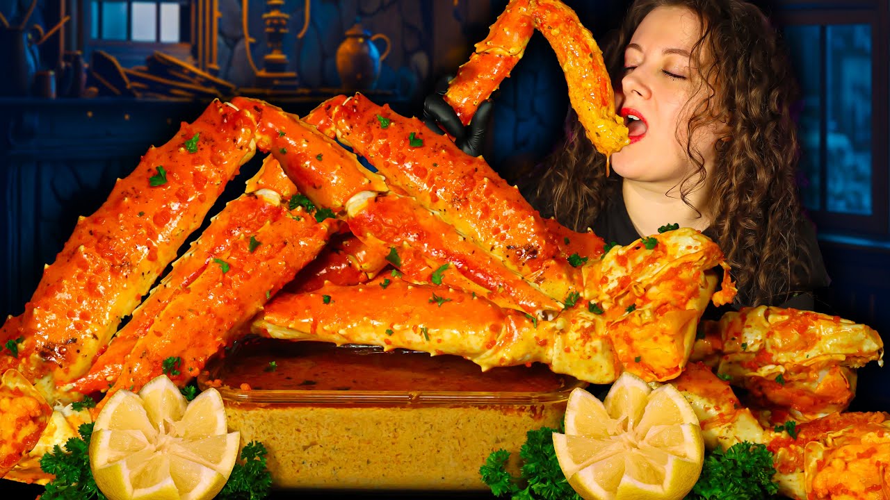 GIANT COLLOSSAL KING CRAB LEGS SEAFOOD BOIL FEAST MUKBANG | SEAFOOD | MUKBANG | SEAFOOD BOIL | ASMR