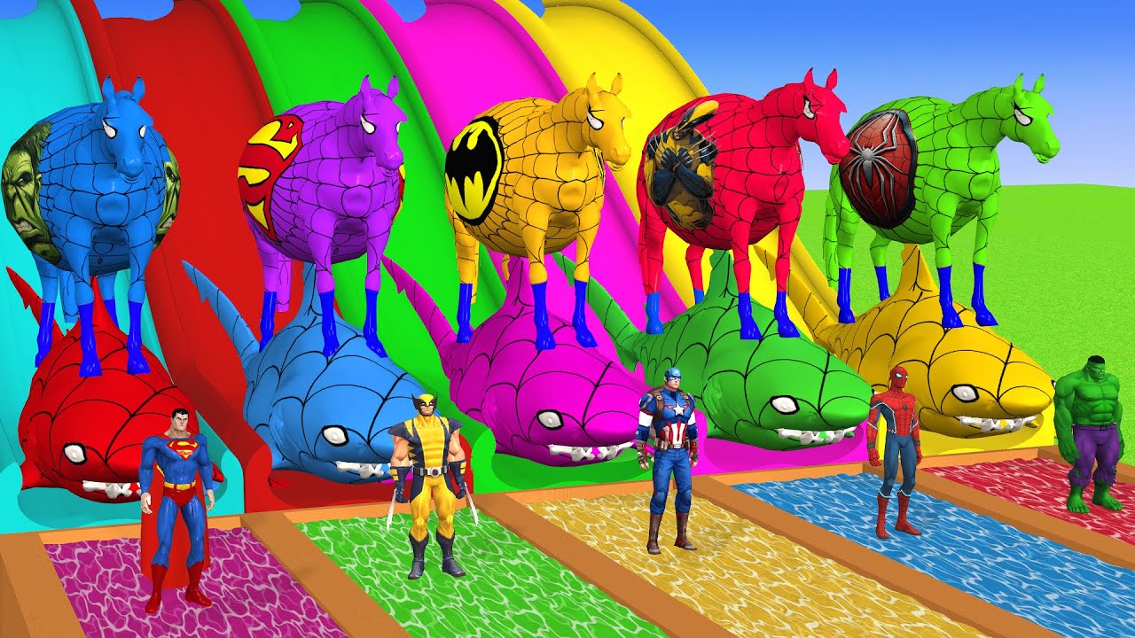 RED HORSE SPIDERMAN CROSSING FOUNTAIN ON RAINBOW SPIDERS BRIDGE AGAINST SHARKS RESCUE ANIMALS GAME