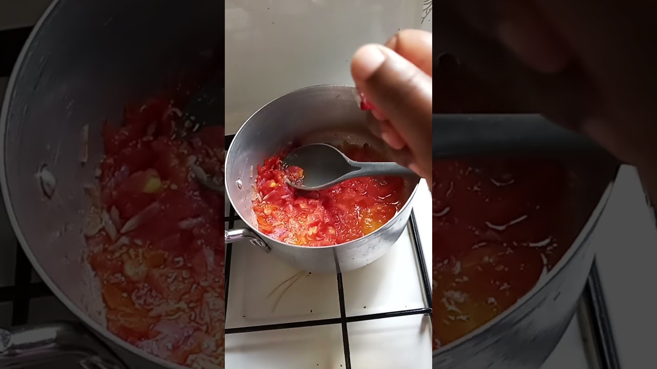 How to make delicious spaghetti and sausage combo 