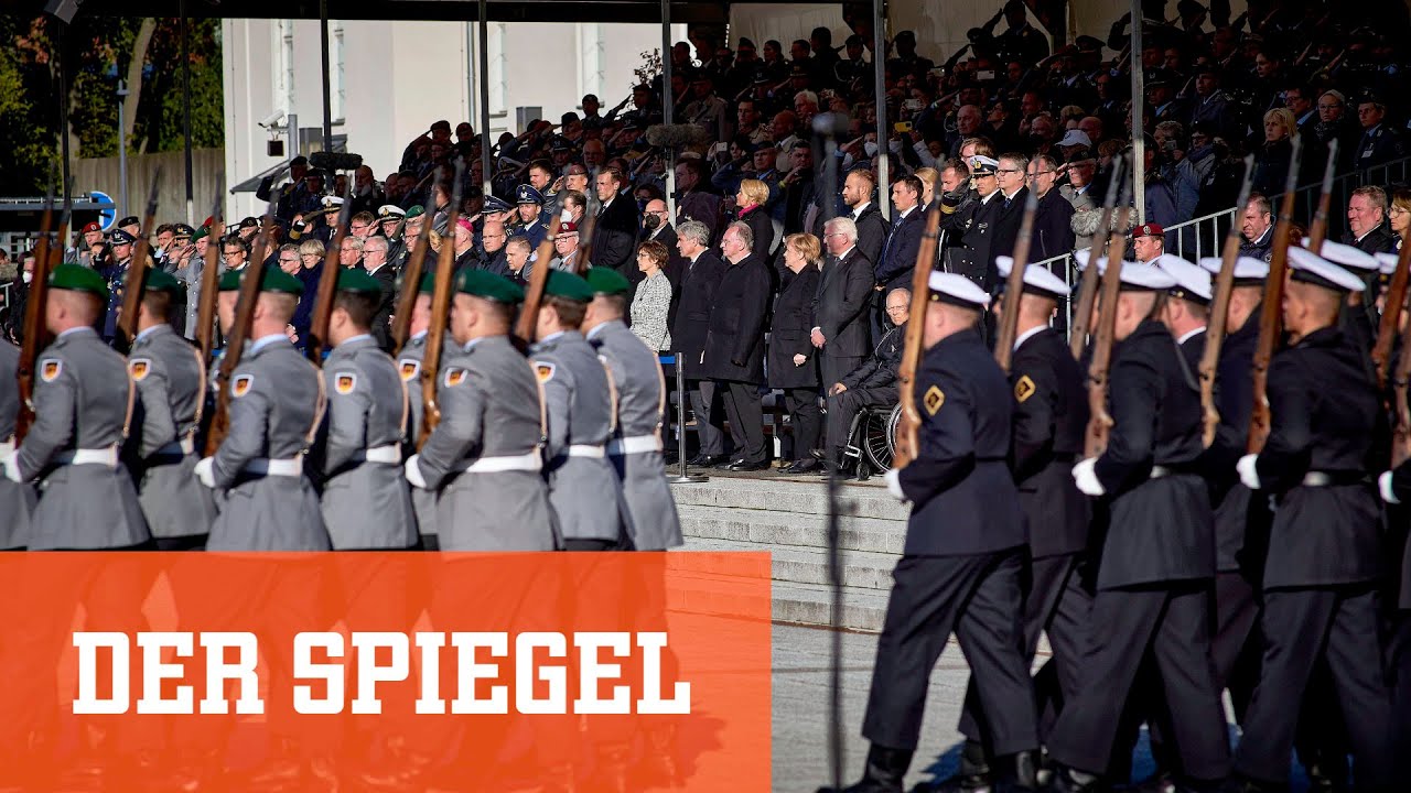 Live: Großer Zapfenstreich für Angela Merkel