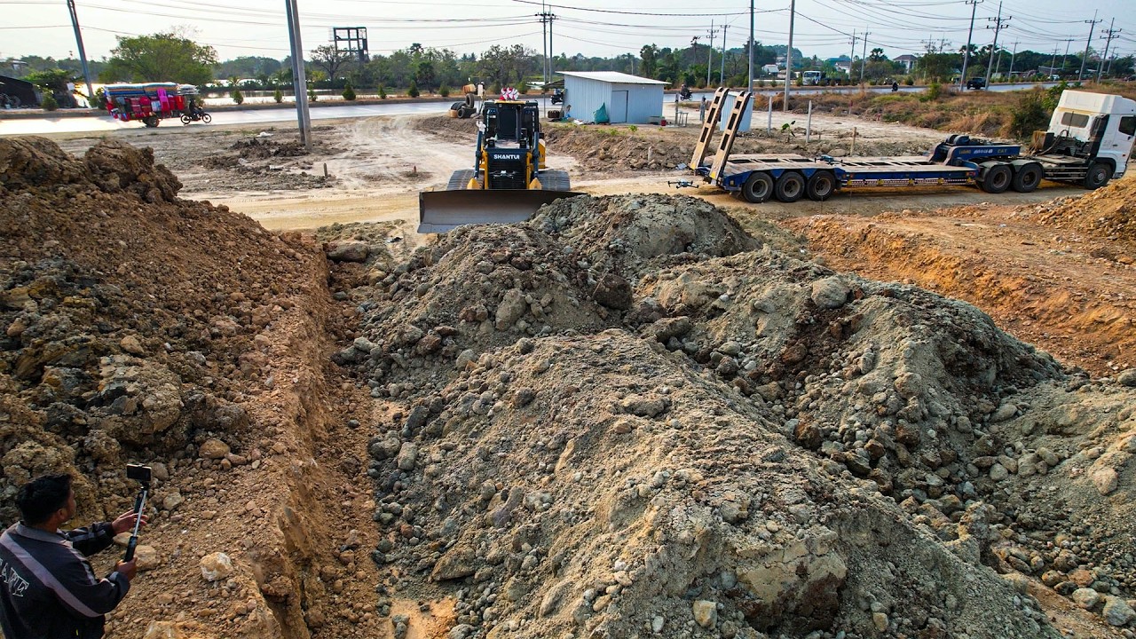 START Perfectly Bilding Dozer Shantui Using Pushing Over Ground