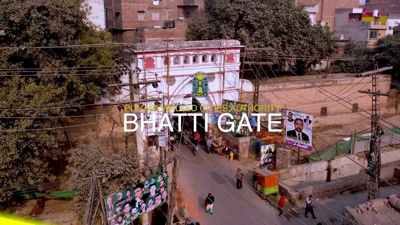 Bhatti Gate Conservation | WCLA working in streets