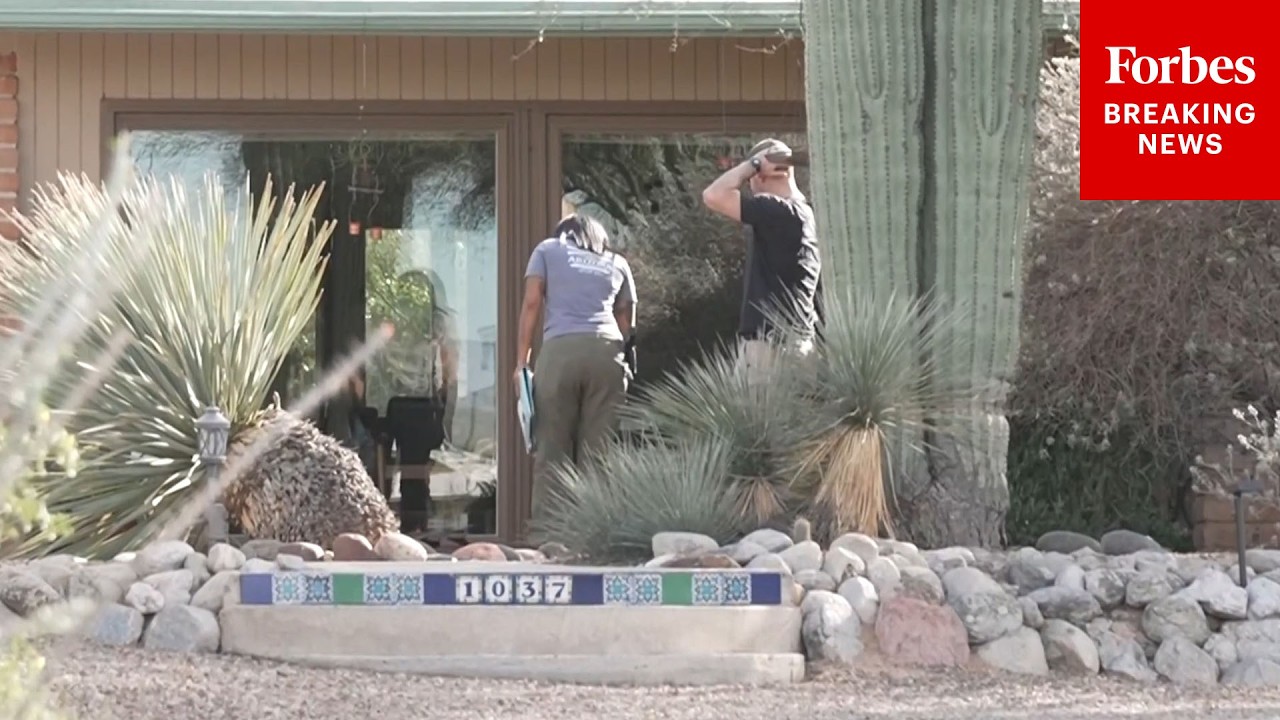 HAPPENING NOW: Investigators Canvass Annie Guthrie's Neighborhood In Tucson, Arizona