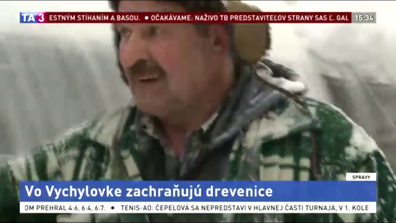 Sneh ohrozuje vzácne drevenice v skanzene Vychylovka 2019 (TA3)